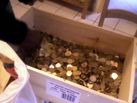 l'argent des papiers cadeaux!